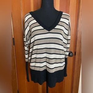 Chaser Black, Tan, and Cream Metallic V-Neck Sweater, size S.